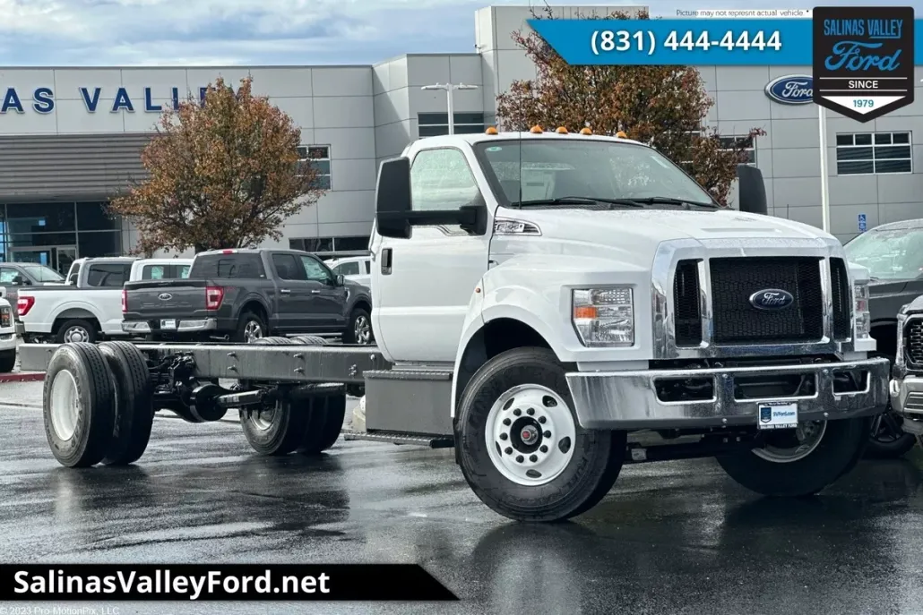 2024 Ford F-650 SuperCab photo 1