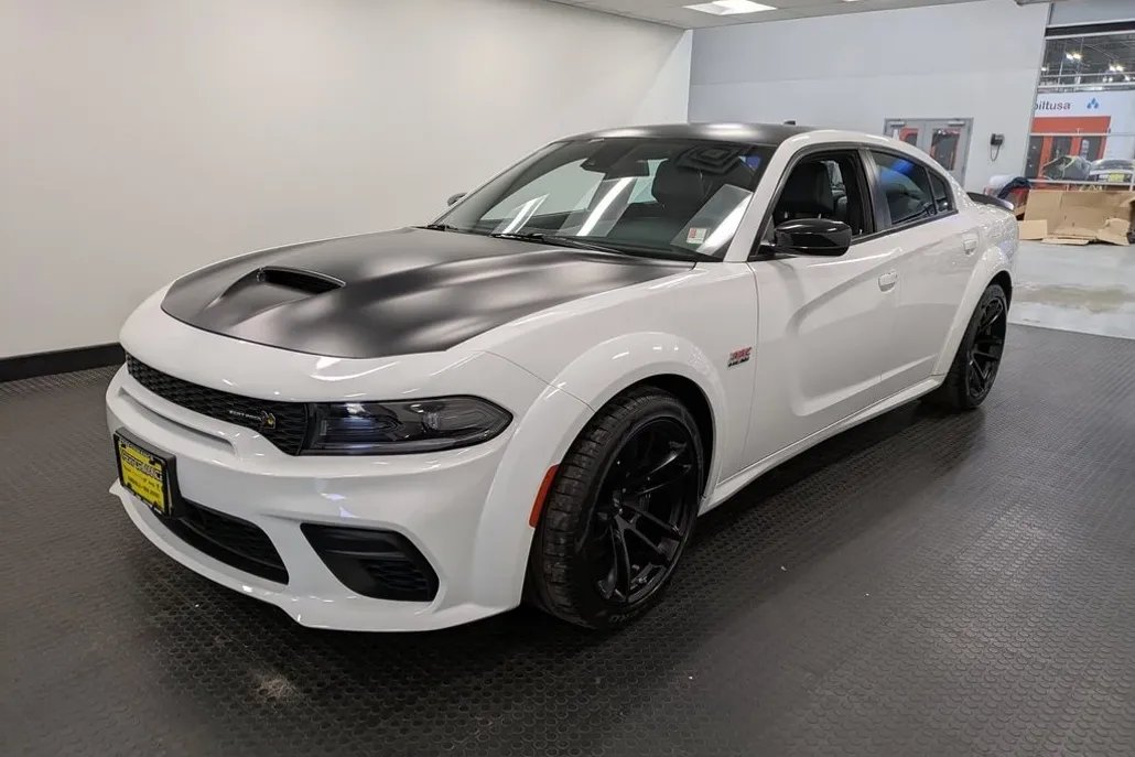2023 Dodge Charger R/T Scat Pack Widebody photo 1