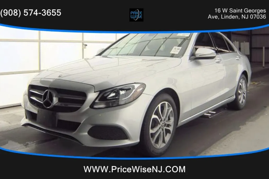 2018 Mercedes Benz C 300 4MATIC Sedan photo 1