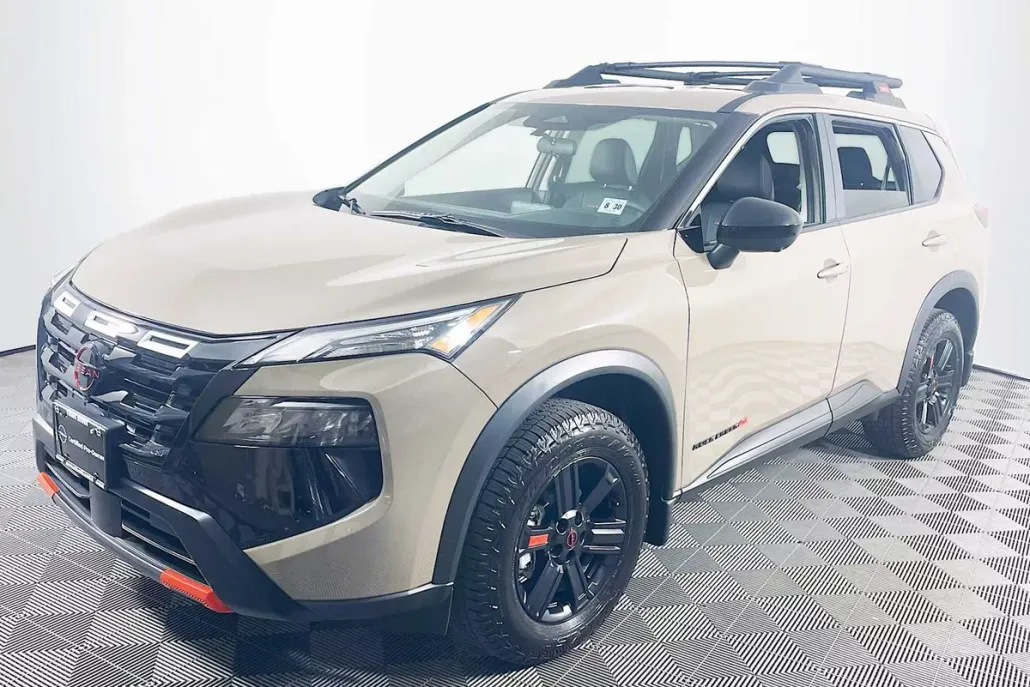 2025 Nissan Rogue AWD photo 1