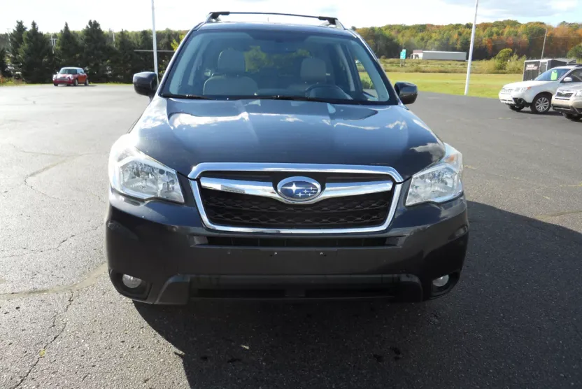 2014 Subaru Forester 2.5i Limited photo 1