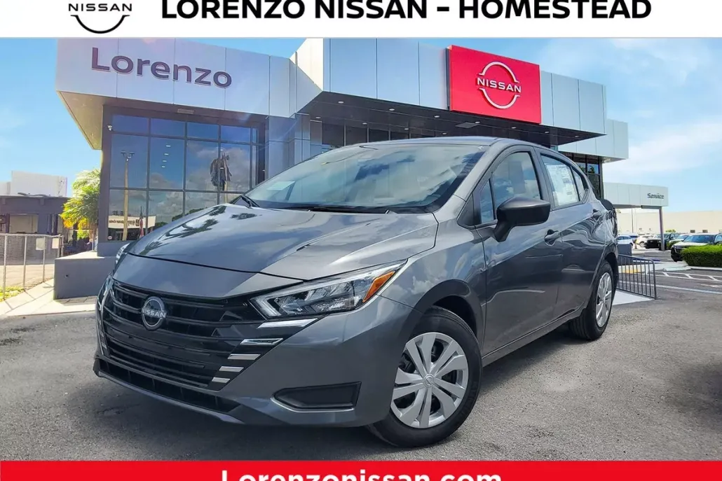 2025 Nissan Versa S photo 1