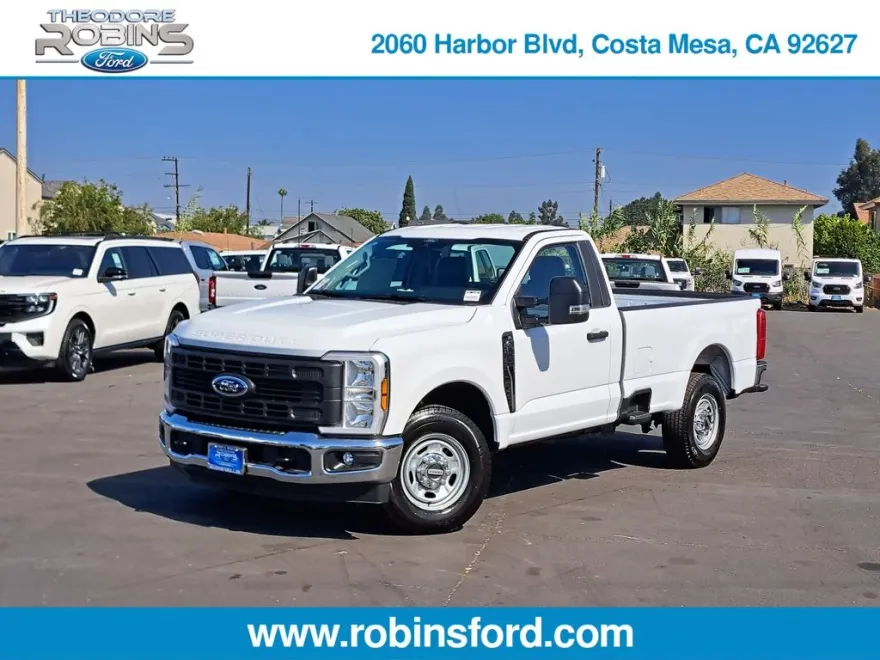 2026 Ford F-250 photo 1