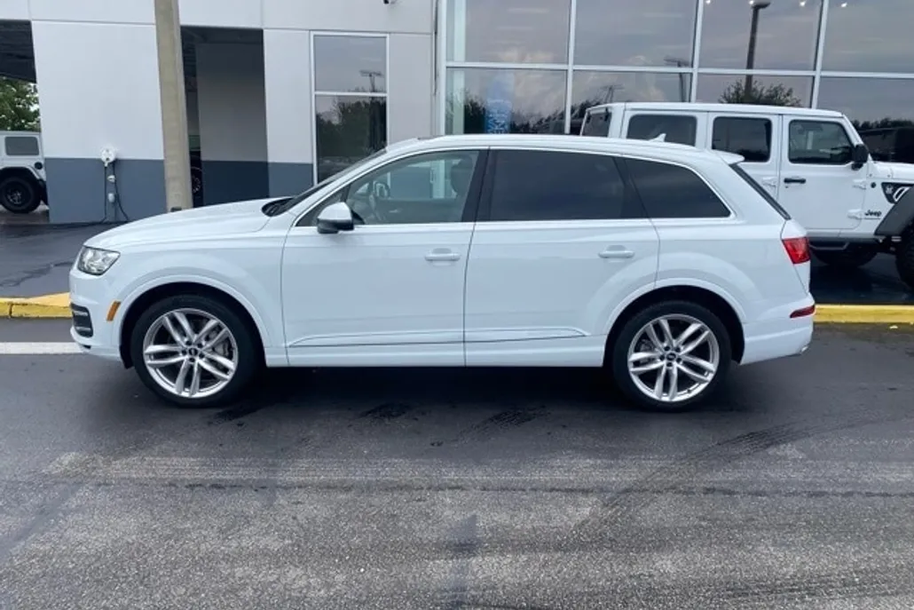 2018 Audi Q7 3.0T Prestige photo 1