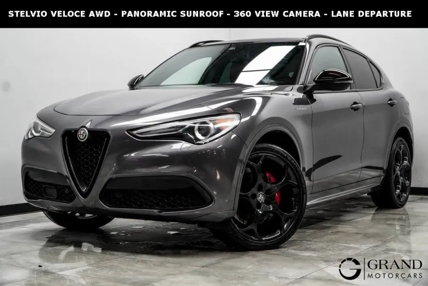 2022 Alfa Romeo Stelvio Ti Sport photo 1
