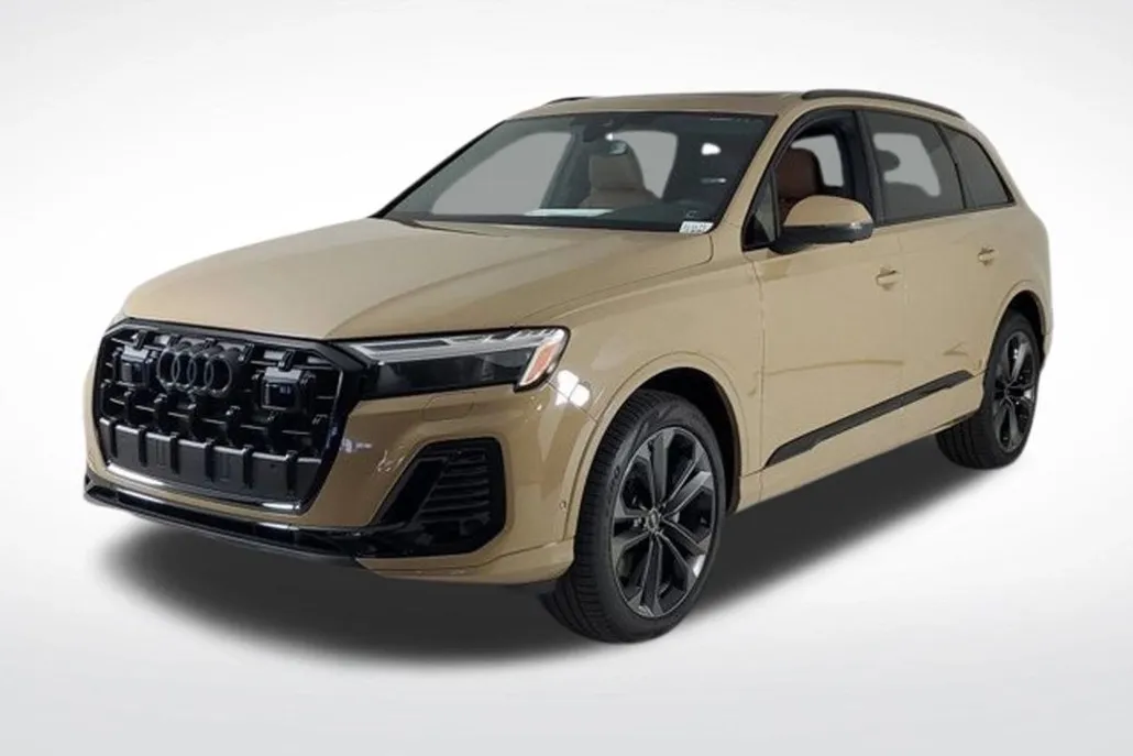 2025 Audi Q7 55 Premium Plus photo 1