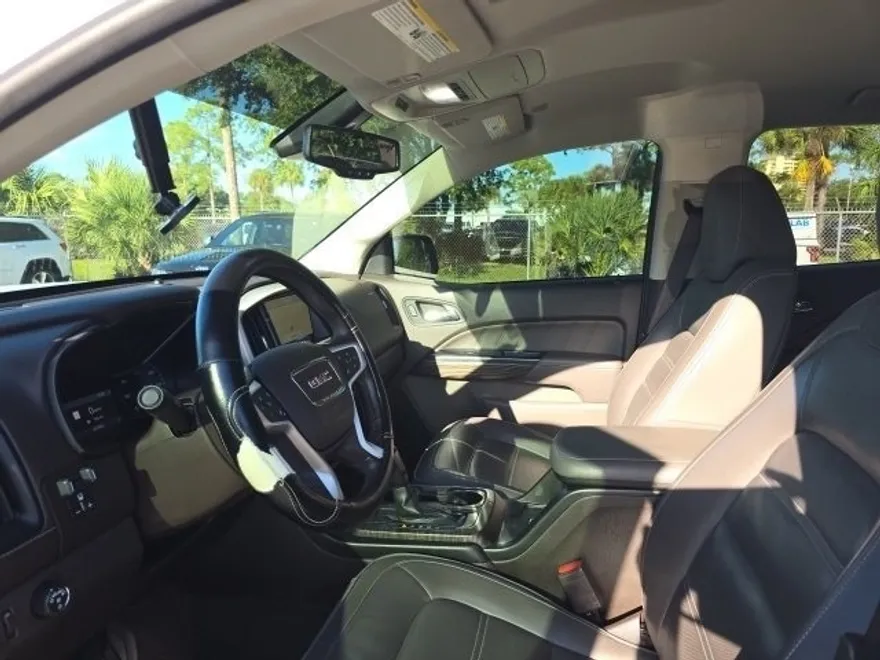 2021 Gmc Canyon Denali photo 1