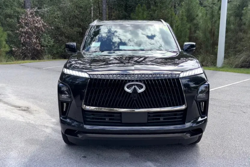 2026 Infiniti QX80 photo 1