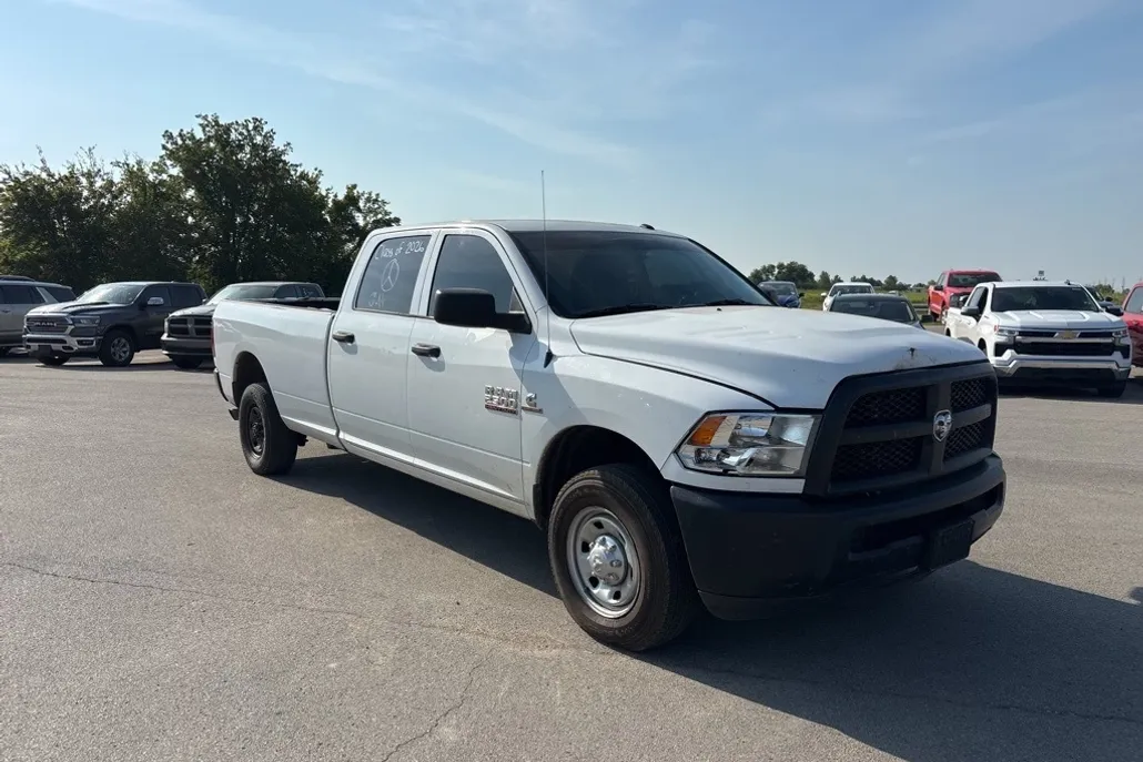 2018 Ram 2500 Tradesman photo 1