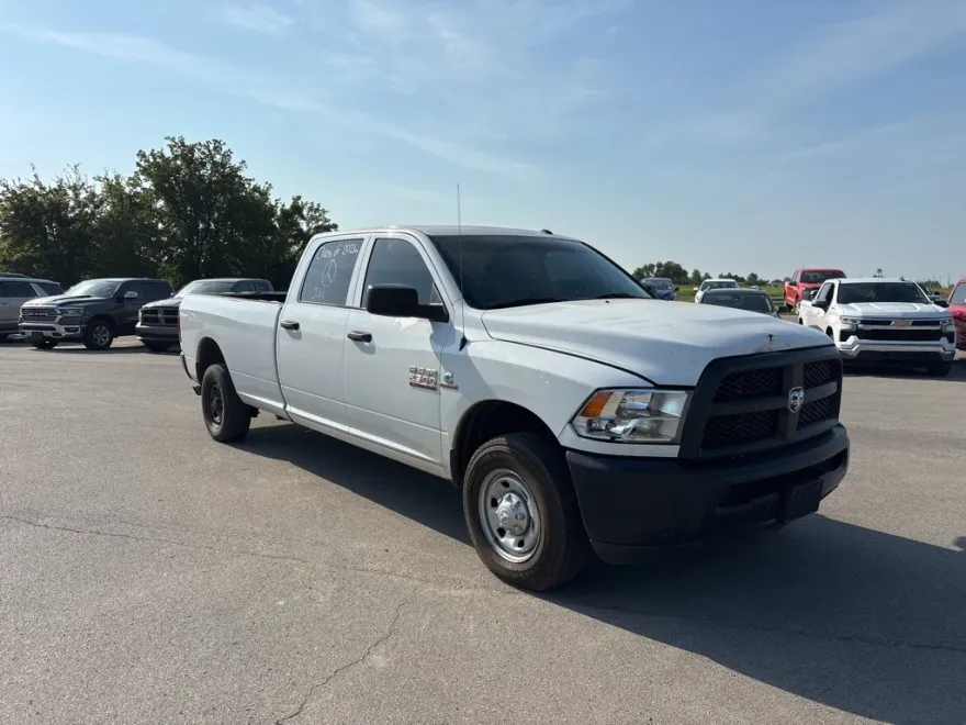 2018 Ram 2500 Tradesman photo 1