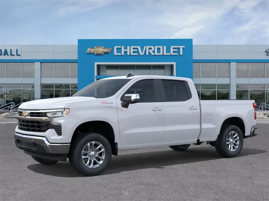 2026 Chevrolet Silverado 1500 LT photo 1
