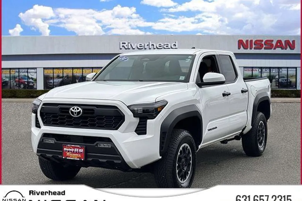 2024 Toyota Tacoma TRD Off-Road 4x4 photo 1