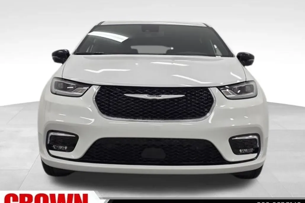 2025 Chrysler Pacifica photo 1