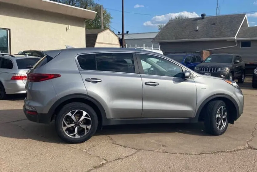 2020 Kia Sportage LX photo 1