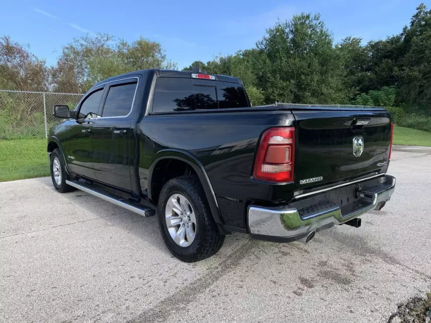 2020 Ram 1500 Laramie photo 1