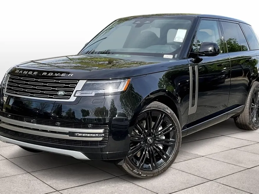 2025 Land Rover Range Rover SE photo 1