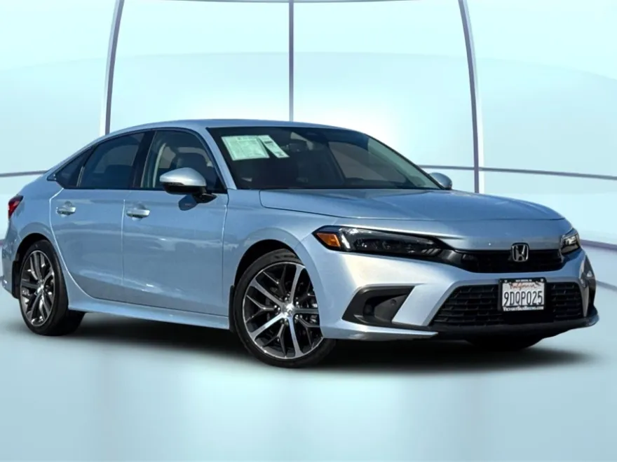 2023 Honda Civic Touring photo 1
