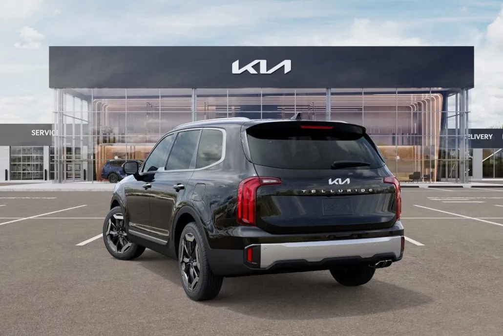 2025 Kia Telluride S photo 1