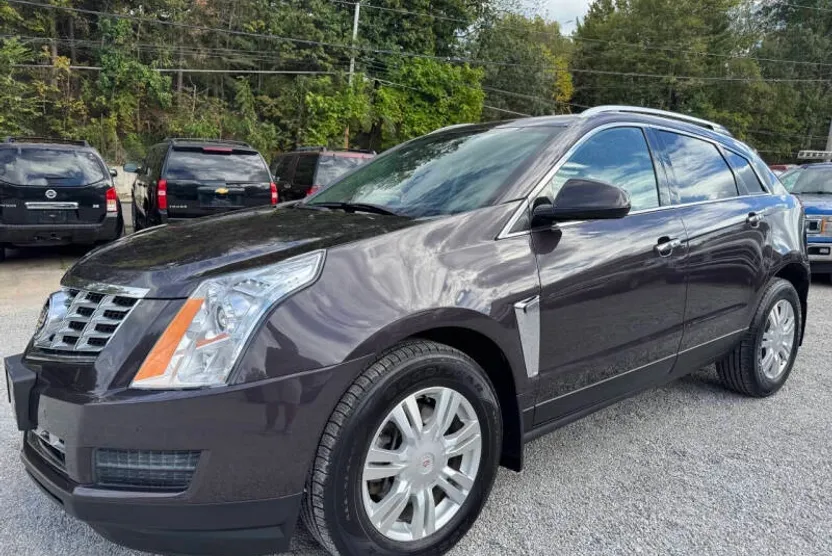 2015 Cadillac SRX Luxury photo 1