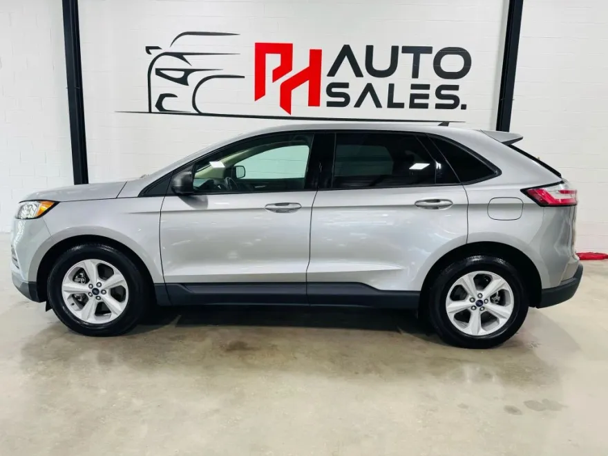 2020 Ford Edge SE Sport photo 1