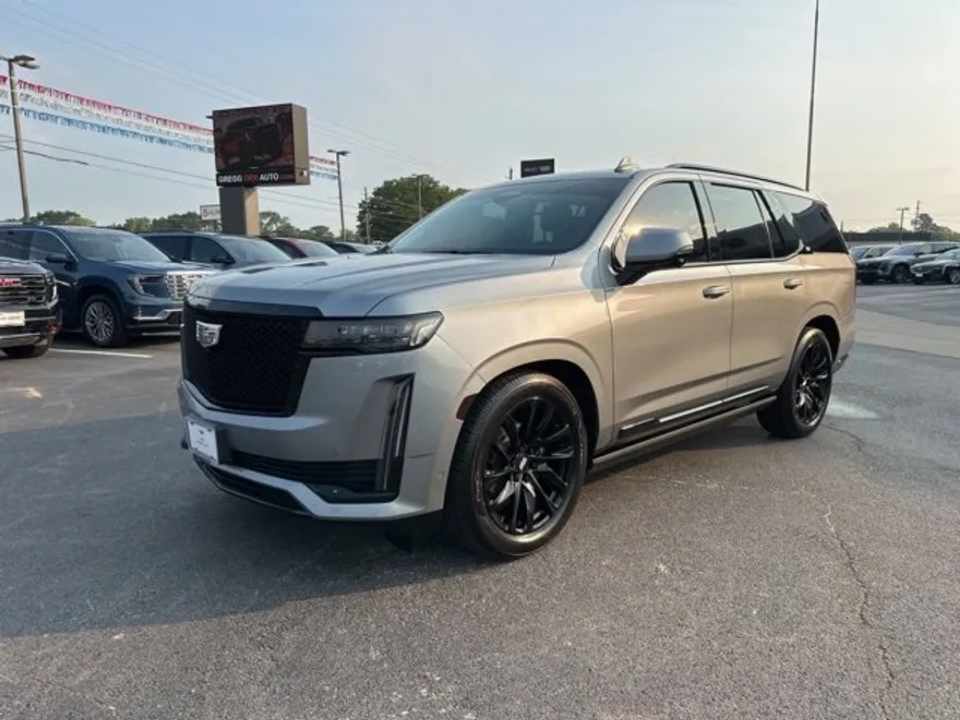 2023 Cadillac Escalade Sport Platinum photo 1