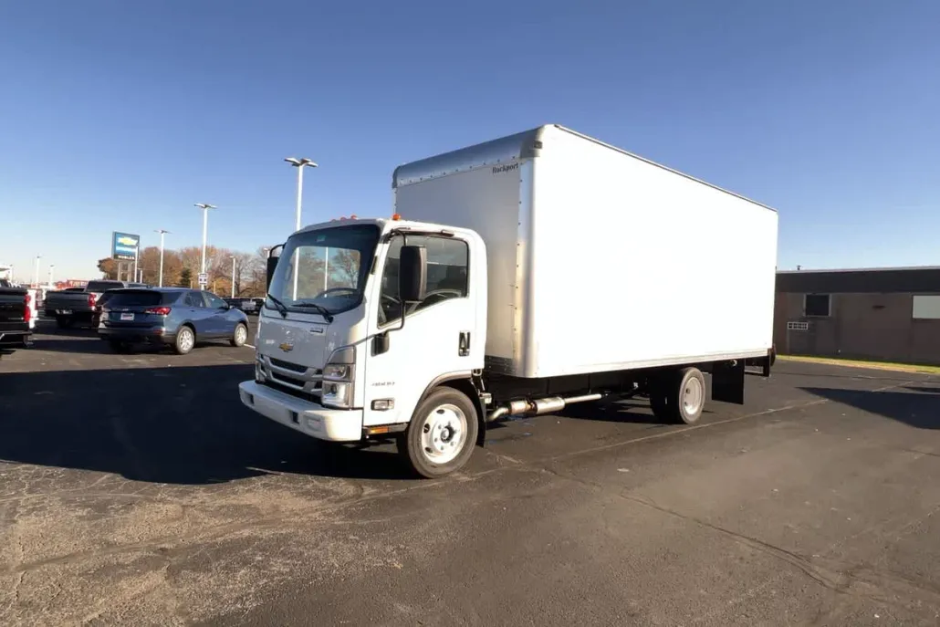 2024 Chevrolet Silverado 4500HD Base photo 1