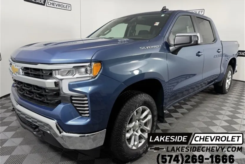 2024 Chevrolet Silverado 1500 LT1 photo 1