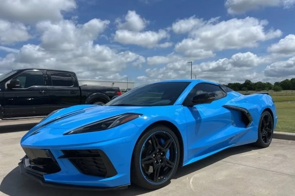 2021 Chevrolet Corvette Stingray 3LT photo 1