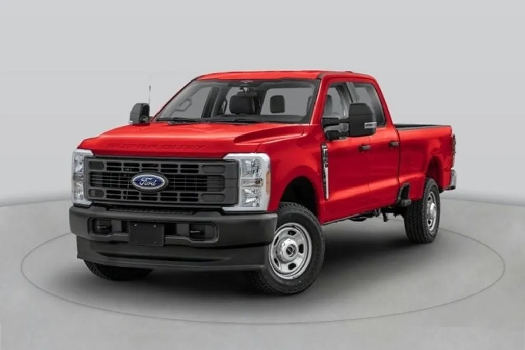 2025 Ford F-350 Lariat photo 1