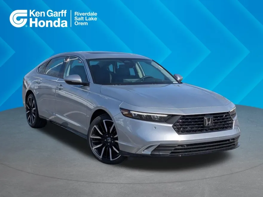 2025 Honda Accord Hybrid Touring photo 1