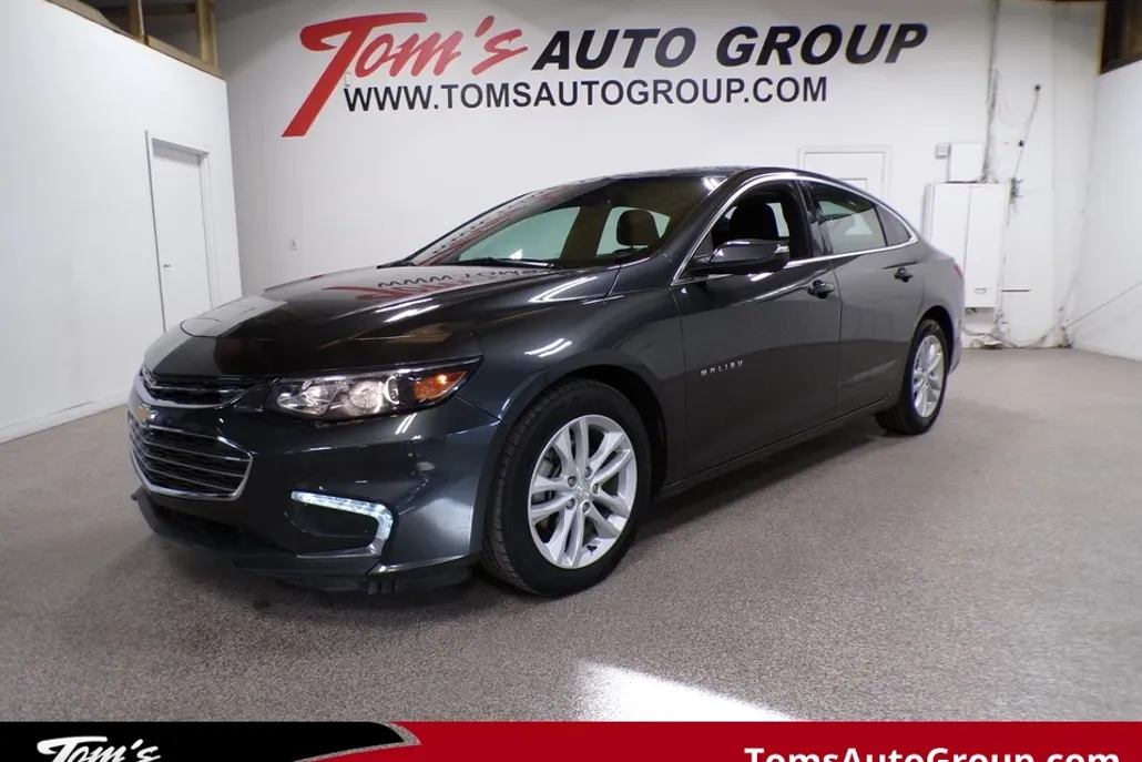 2018 Chevrolet Malibu 1LT photo 1