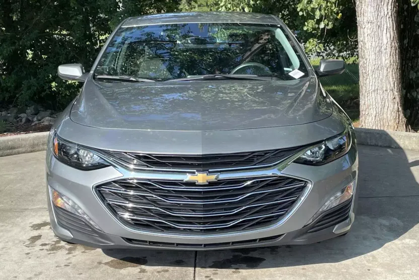 2024 Chevrolet Malibu 1LT photo 1