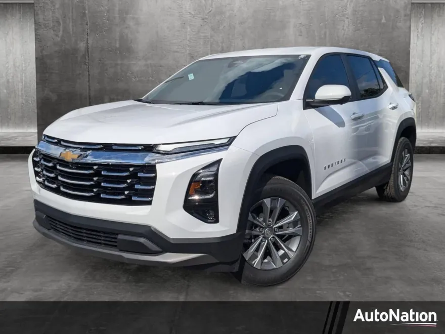 2025 Chevrolet Equinox LT photo 1