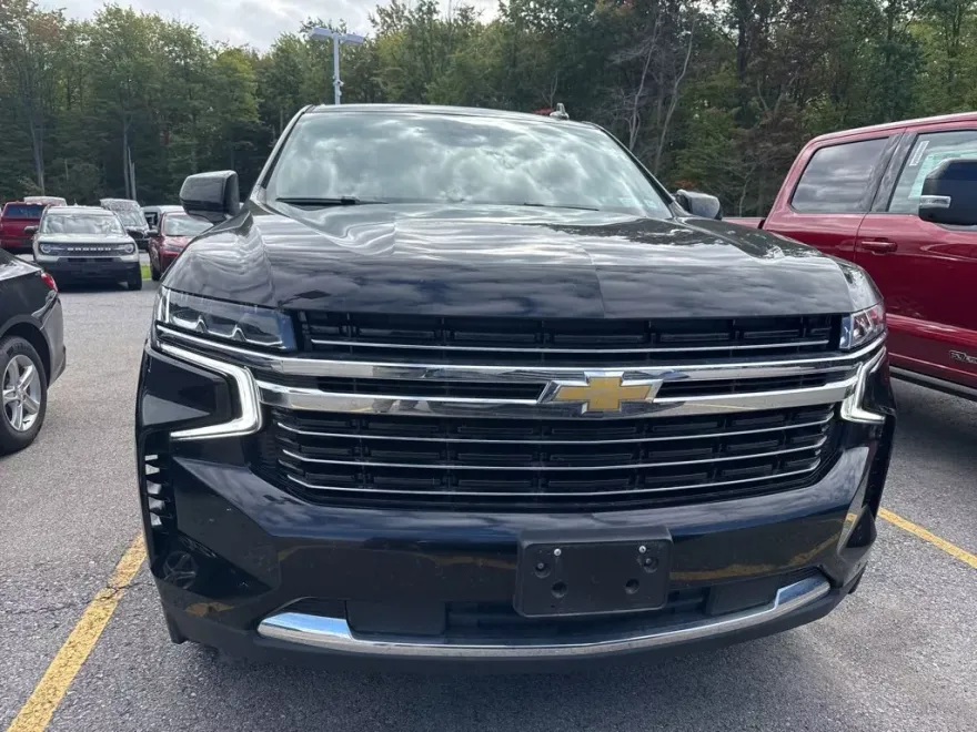 2024 Chevrolet Tahoe LT photo 1