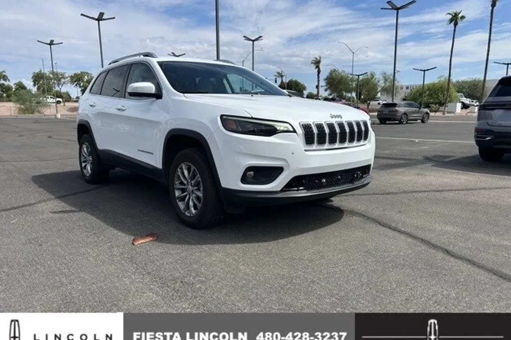 2021 Jeep Cherokee Latitude Lux photo 1