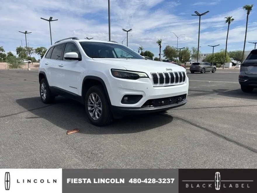 2021 Jeep Cherokee Latitude Lux photo 1
