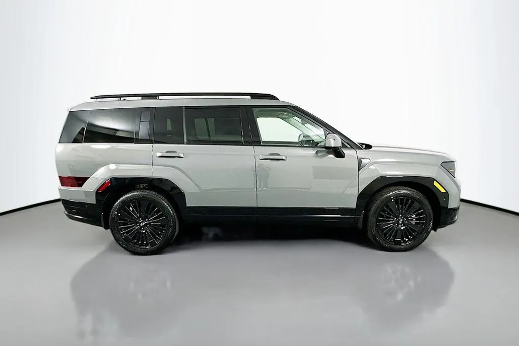 2026 Hyundai Santa Fe Calligraphy photo 1