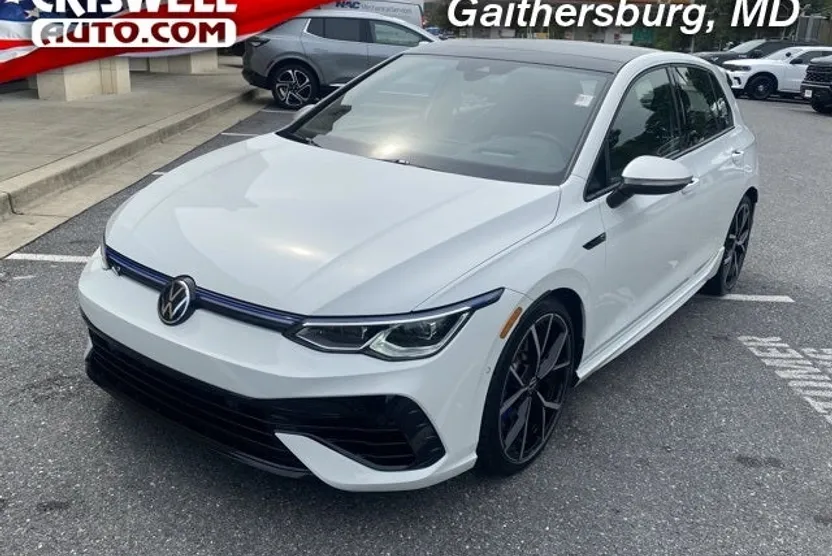 2022 Volkswagen Golf R photo 1