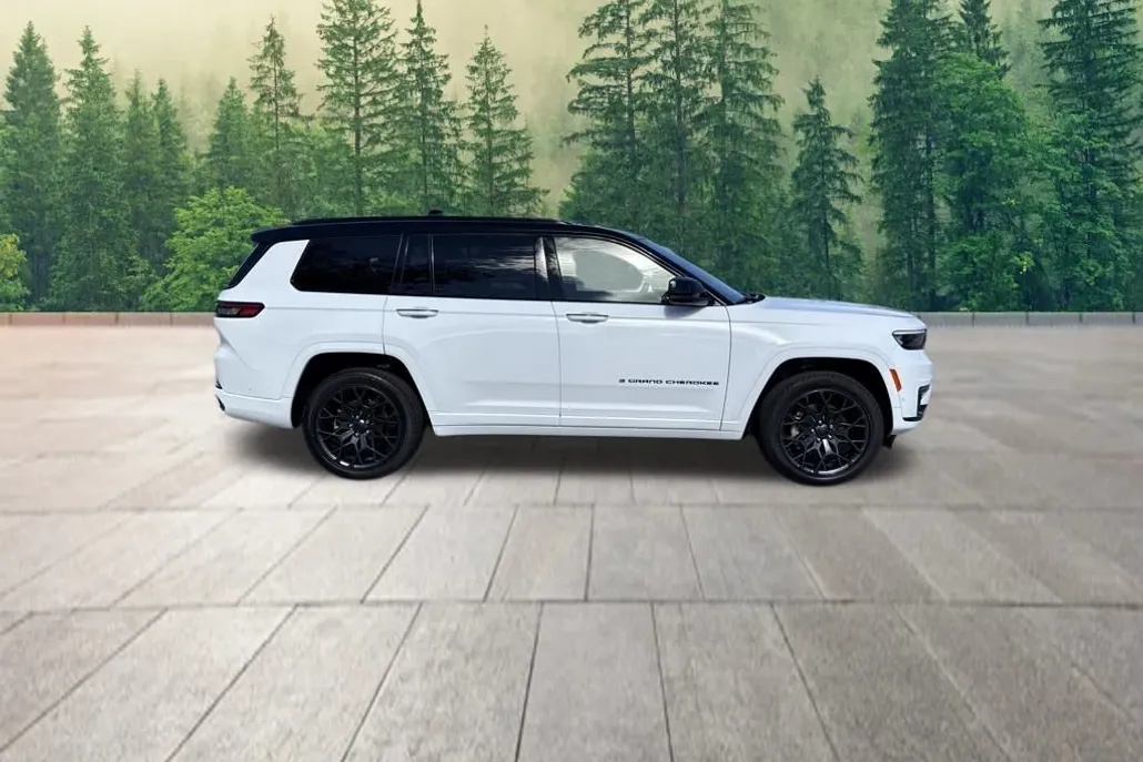 2025 Jeep Grand Cherokee L Summit Reserve photo 1
