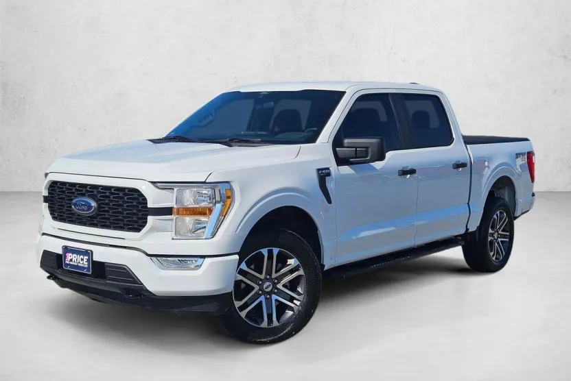 2022 Ford F-150 XL photo 1