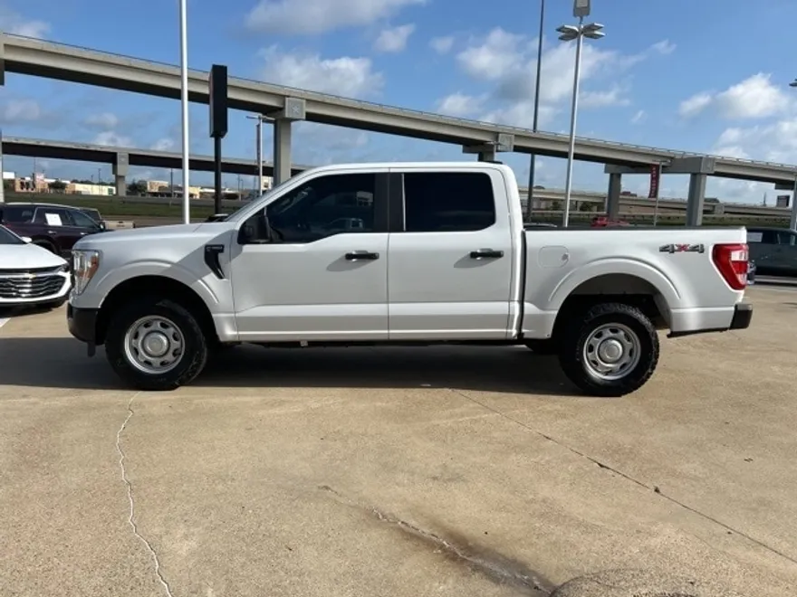2022 Ford F-150 XL photo 1