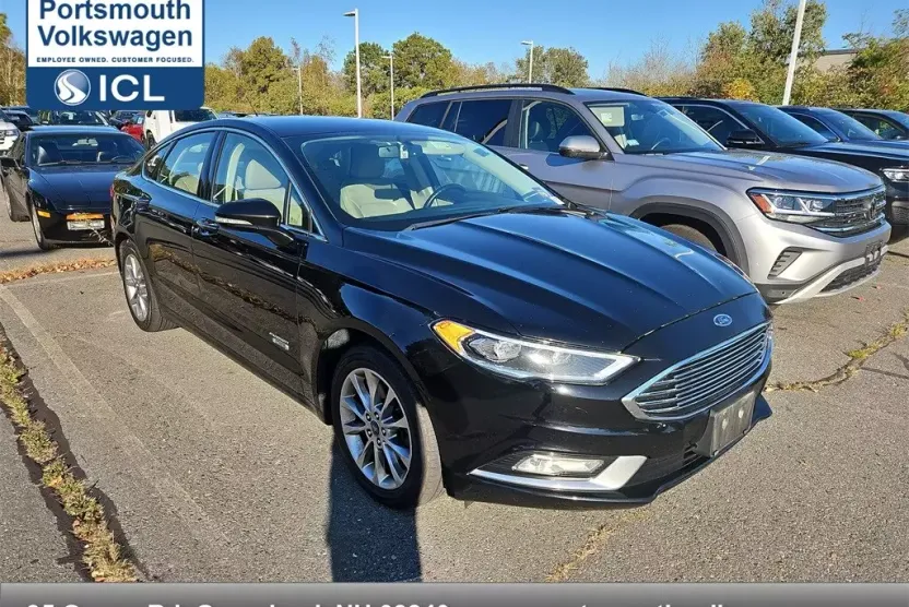 2017 Ford Fusion Energi SE photo 1