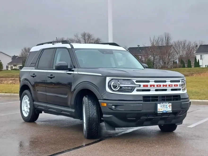 2024 Ford Bronco Sport Heritage photo 1