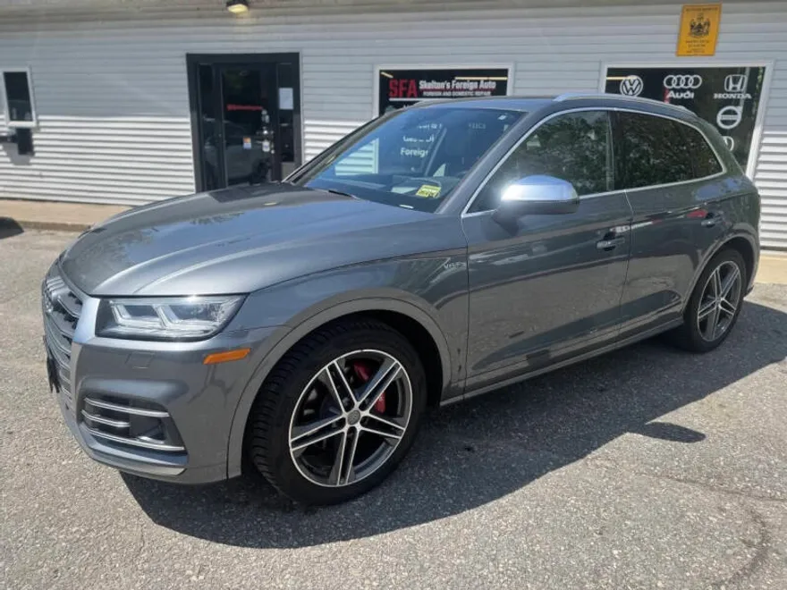 2018 Audi SQ5 Prestige photo 1