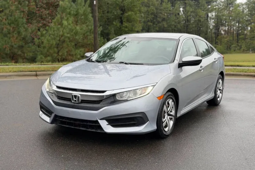 2016 Honda Civic LX photo 1
