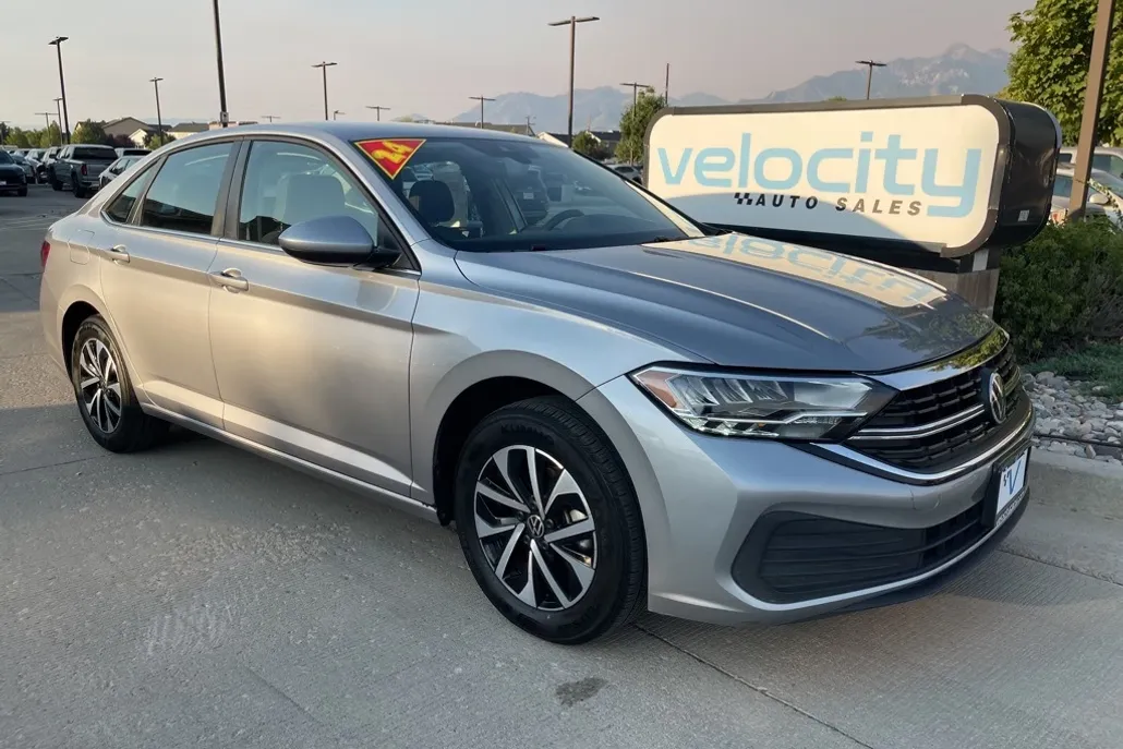 2024 Volkswagen Jetta 1.5T S photo 1