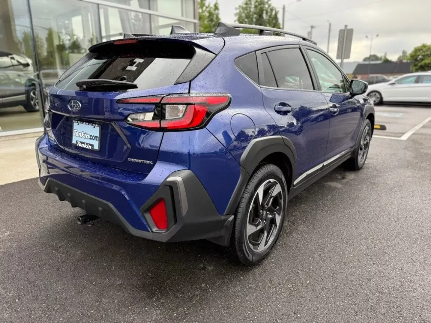 2024 Subaru Crosstrek Limited photo 1
