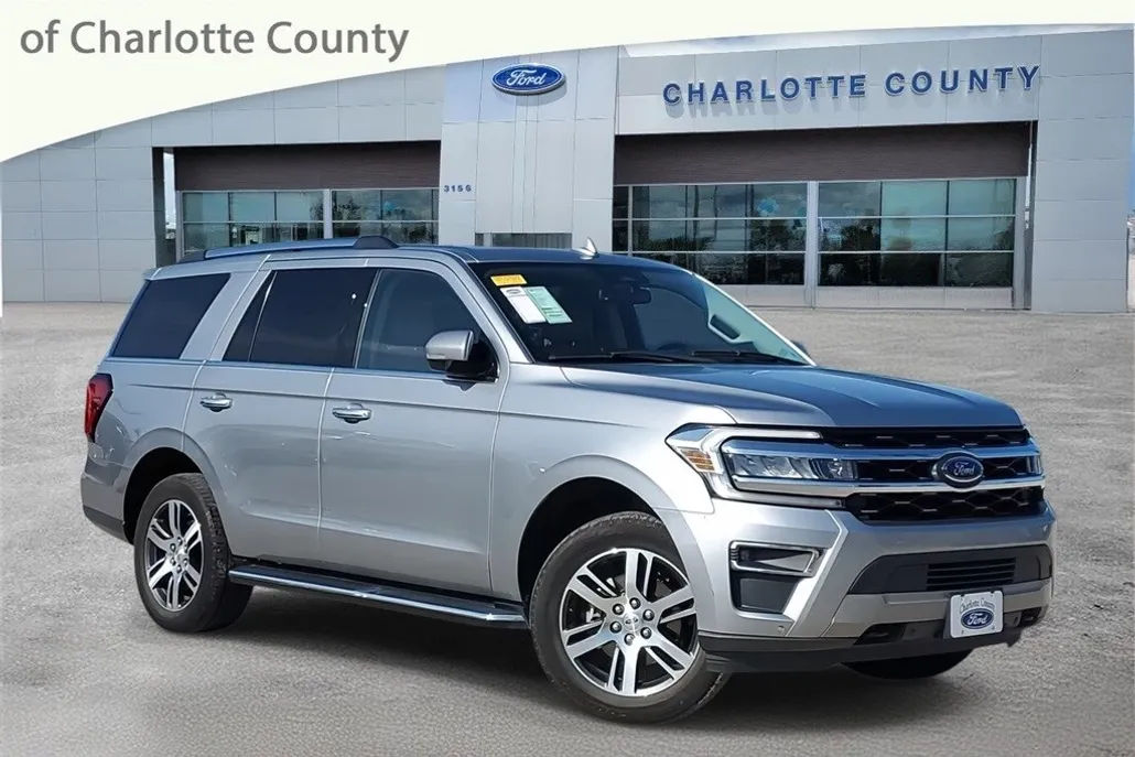 2022 Ford Expedition Limited photo 1