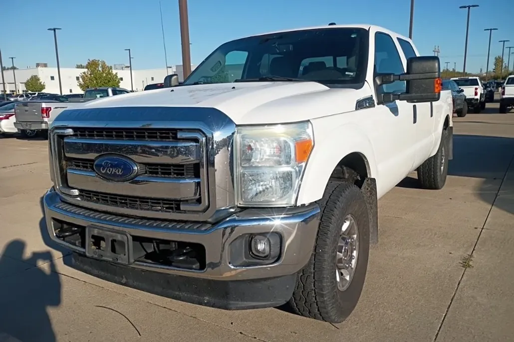 2016 Ford F-250 Lariat photo 1