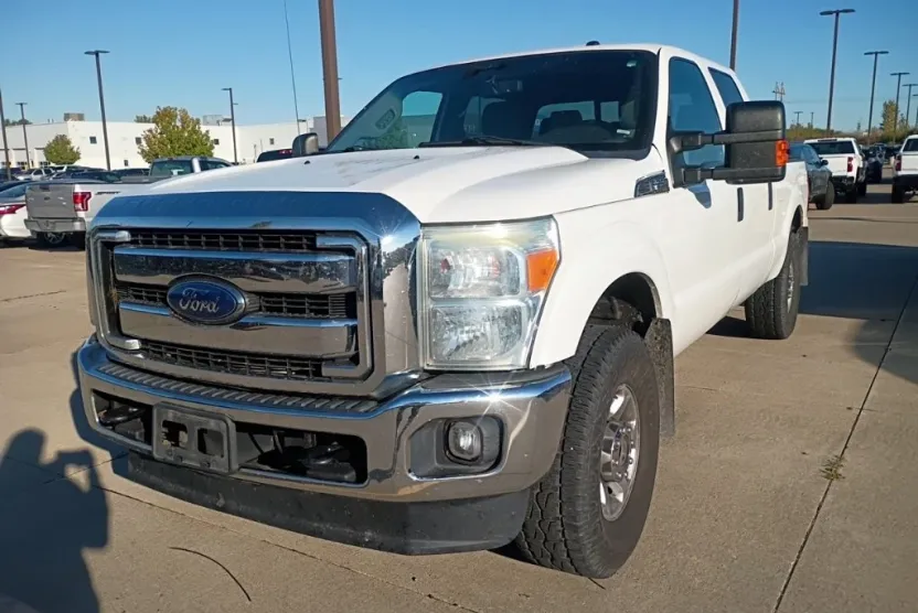 2016 Ford F-250 Lariat photo 1
